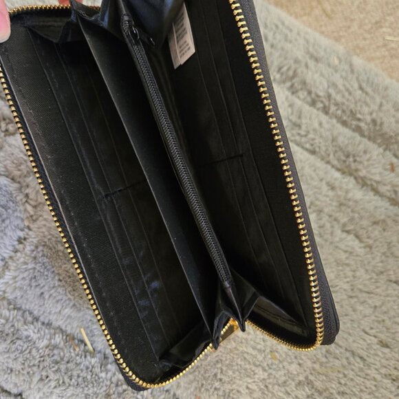 NEW Gold Black Wallet with Zipper - Picture 5 of 5